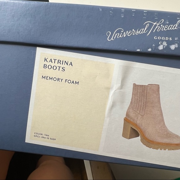 NEW Universal Thread Women's Katrina Platform Boots - Picture 13 of 13
